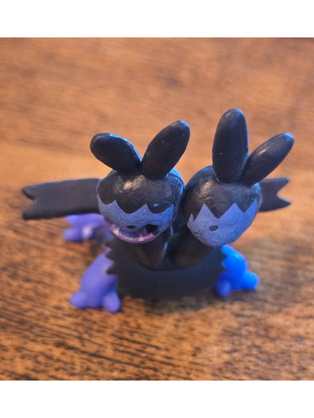 vintage Pokémon figure of Zweilous, a Dark/Dragon 1"